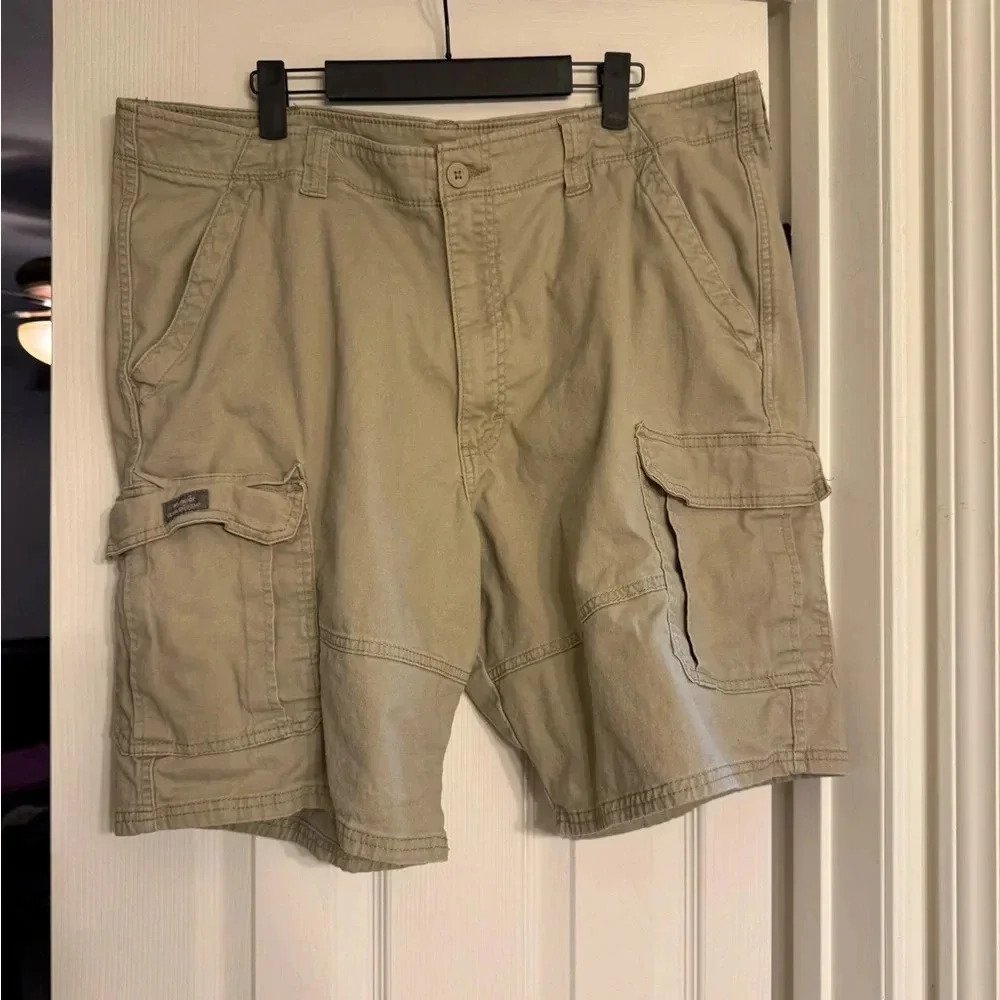Wrangler Cargo Short Size 40